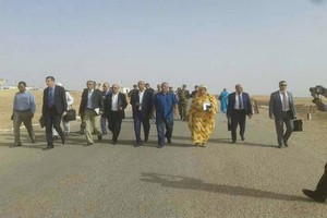 Pose de la premiere pierre du passage frontalier entre la Mauritanie et l’Algérie (Photos)