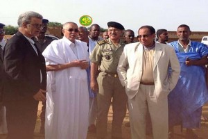 Le Premier Ministre rend visite aux victimes des inondations à Bassiknou