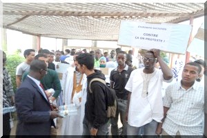 Algérie : Les étudiants mauritaniens s’insurgent contre le retard des bourses