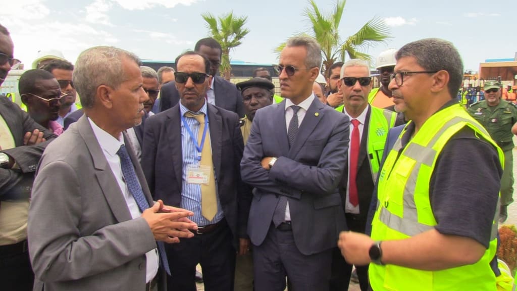Le ministre des pêches et des infrastructures portuaires salue les performances du port autonome de Nouakchott 