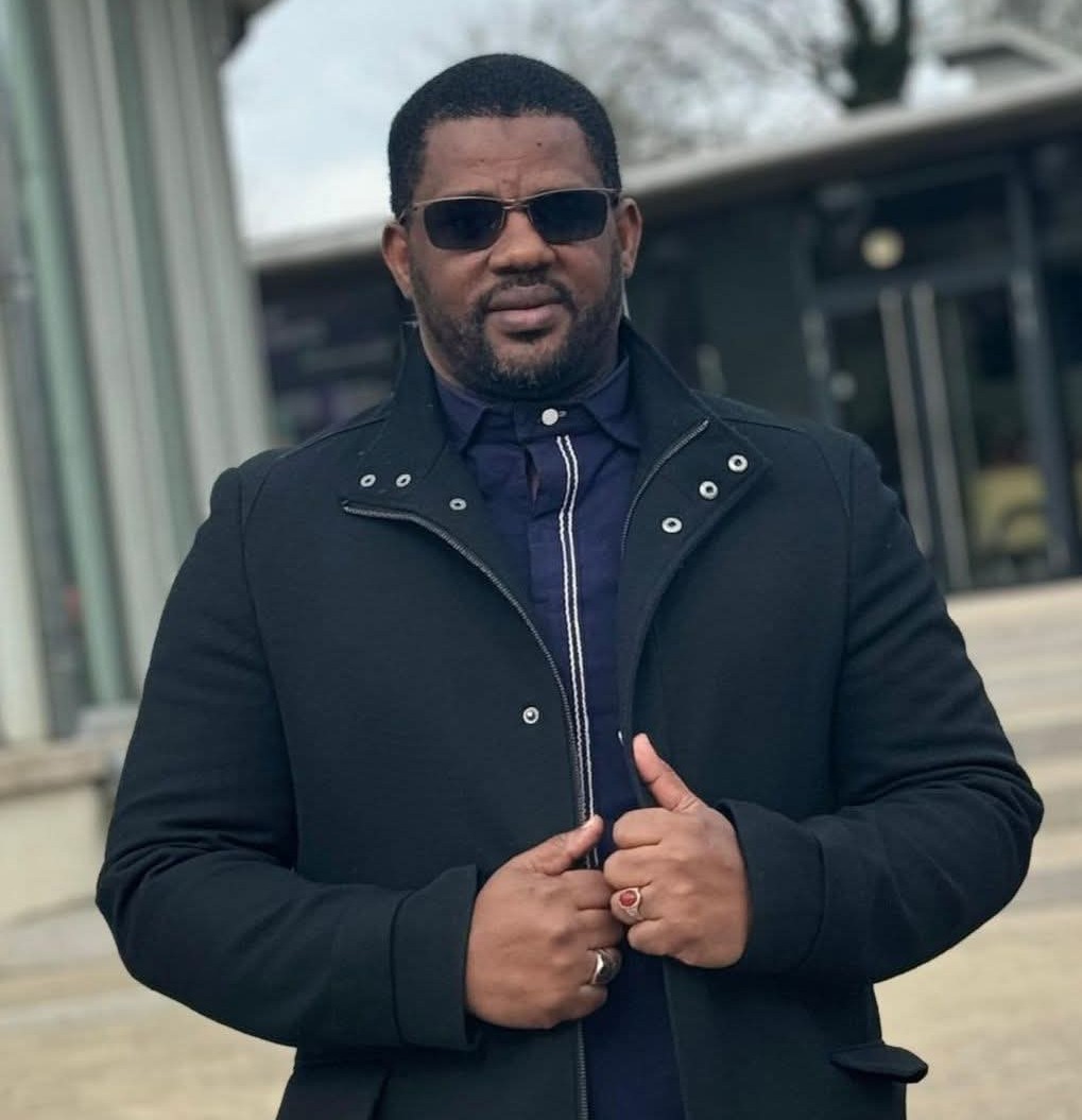 Grand Scandale / Cinq ententes directes pour un seul besoin : une dérive manifeste de la commande publique