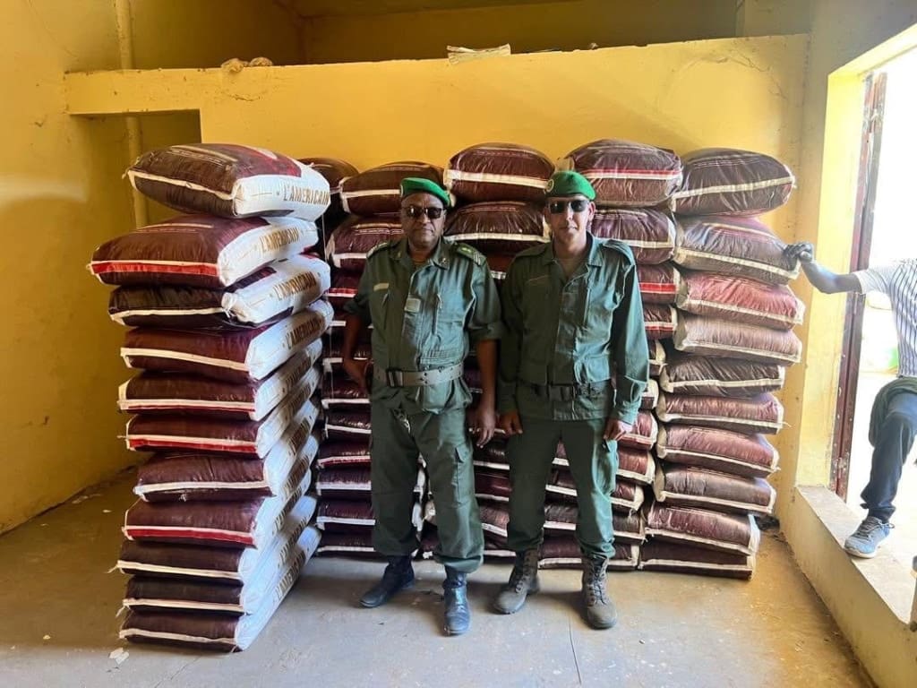 Les services de douane saisissent des quantités de riz de contrebande dans deux wilayas du pays 