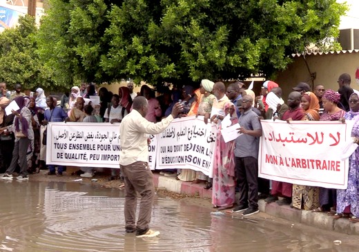Mauritanie : une rentrée scolaire sous haute tension / Reportage France24