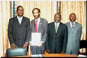 Yaoundé, cérémonie officielle de clôture du Programme Master II en droit de la Propriété Intellectuelle : un mauritanien parmi les lauréats