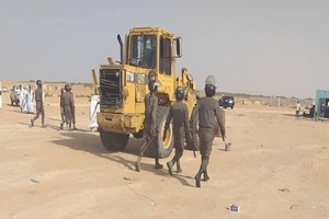 Confiscation officielle de terrains sans permis officiels