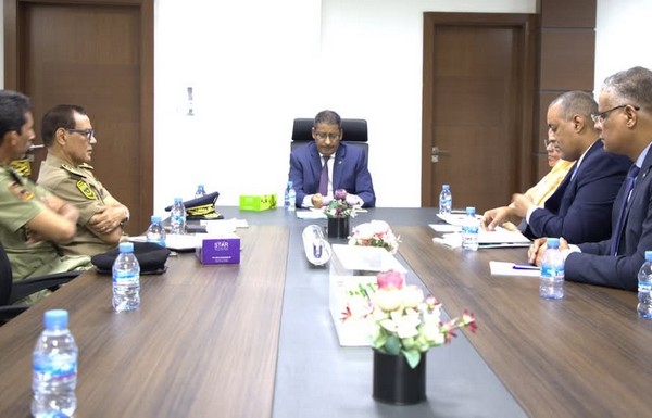 Avant le lancement du projet « Mobilité Nouakchott », le ministre des Transports rencontre la police