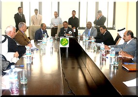 Le MAEC tient une réunion avec le corps diplomatique arabe