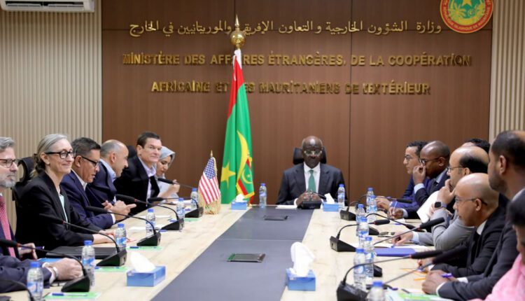 Le ministre des Affaires étrangères s’entretient avec une délégation du Congrès américain