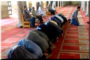 Egypte: Un prêche unique imposé dans les mosquées pour contrer l'influence des islamistes 