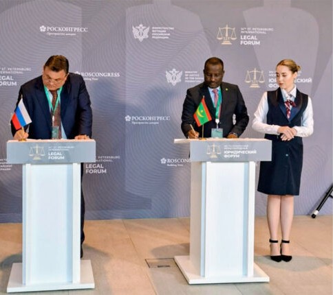 Signature à Saint Petersbourg d’un accord de coopération dans le domaine judiciaire entre la Mauritanie et la Russie