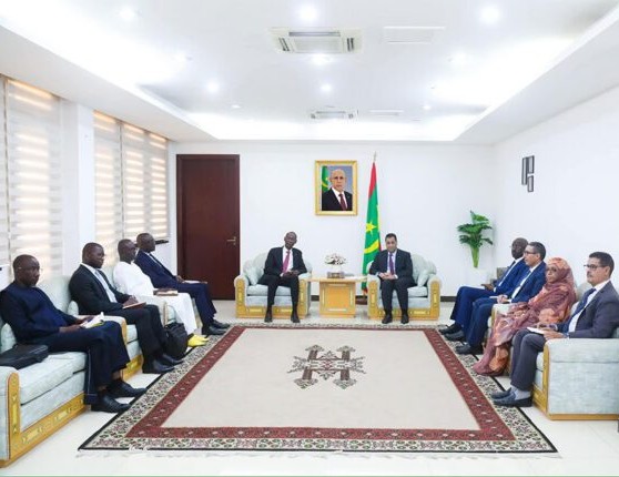 Le Premier ministre reçoit le ministre sénégalais de l’Intégration africaine