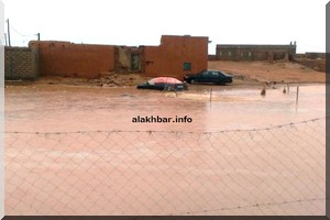 Adrar : Le trafic routier totalement bloqué en raison d'importantes pluies diluviennes