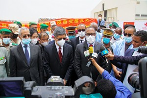 Réception d’un lot de vaccins chinois Sinopharm contre le covid-19, don de la Chine